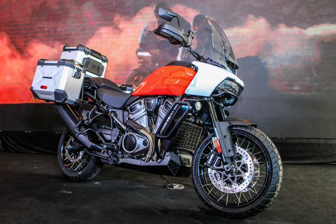 Cận cảnh Harley-Davidson Pan America 1250 vừa ra mắt tại Việt Nam với giá hơn 800 triệu