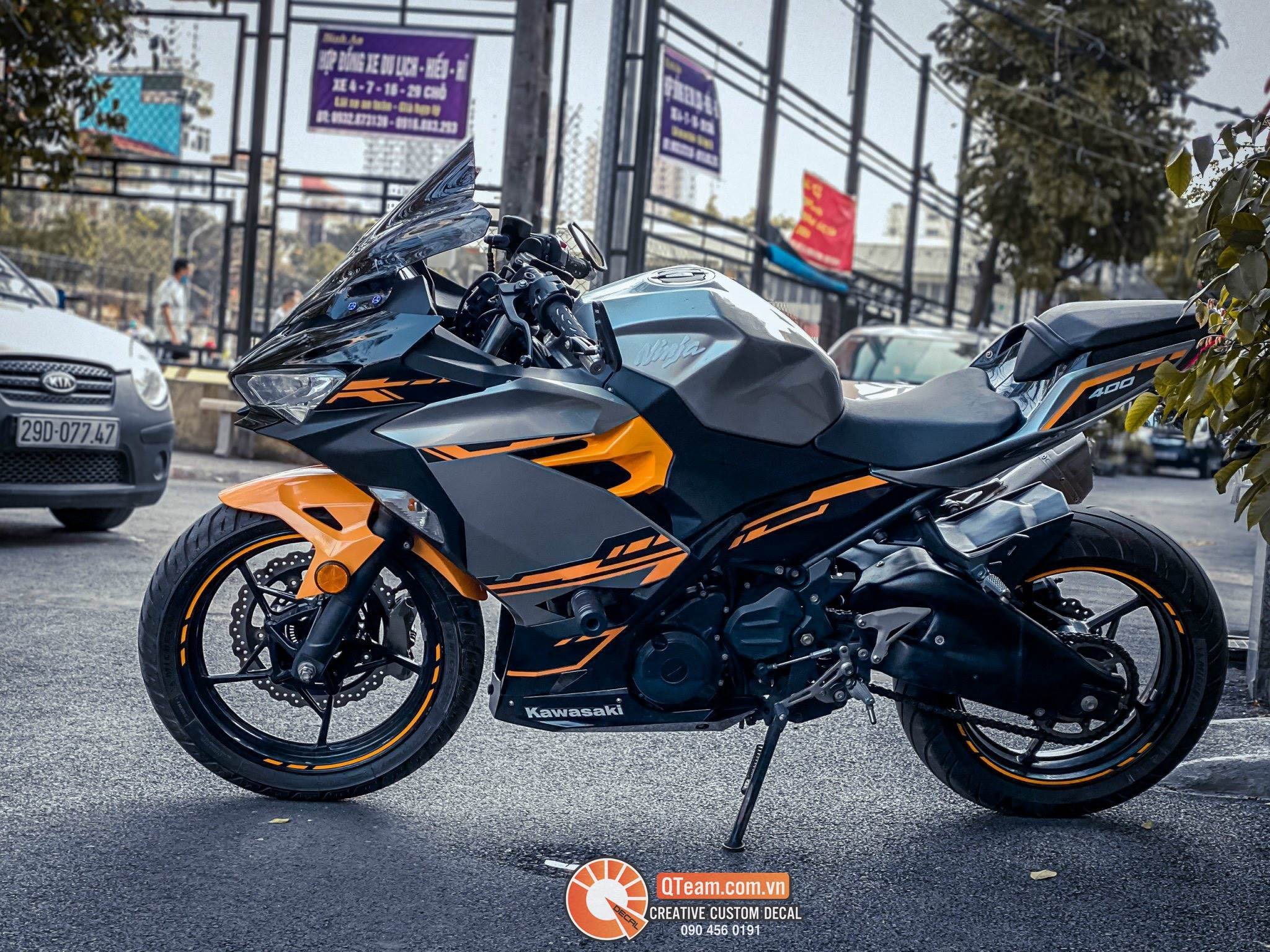 Tem trùm NinJa400 xám sen vàng candy xước cao cấp