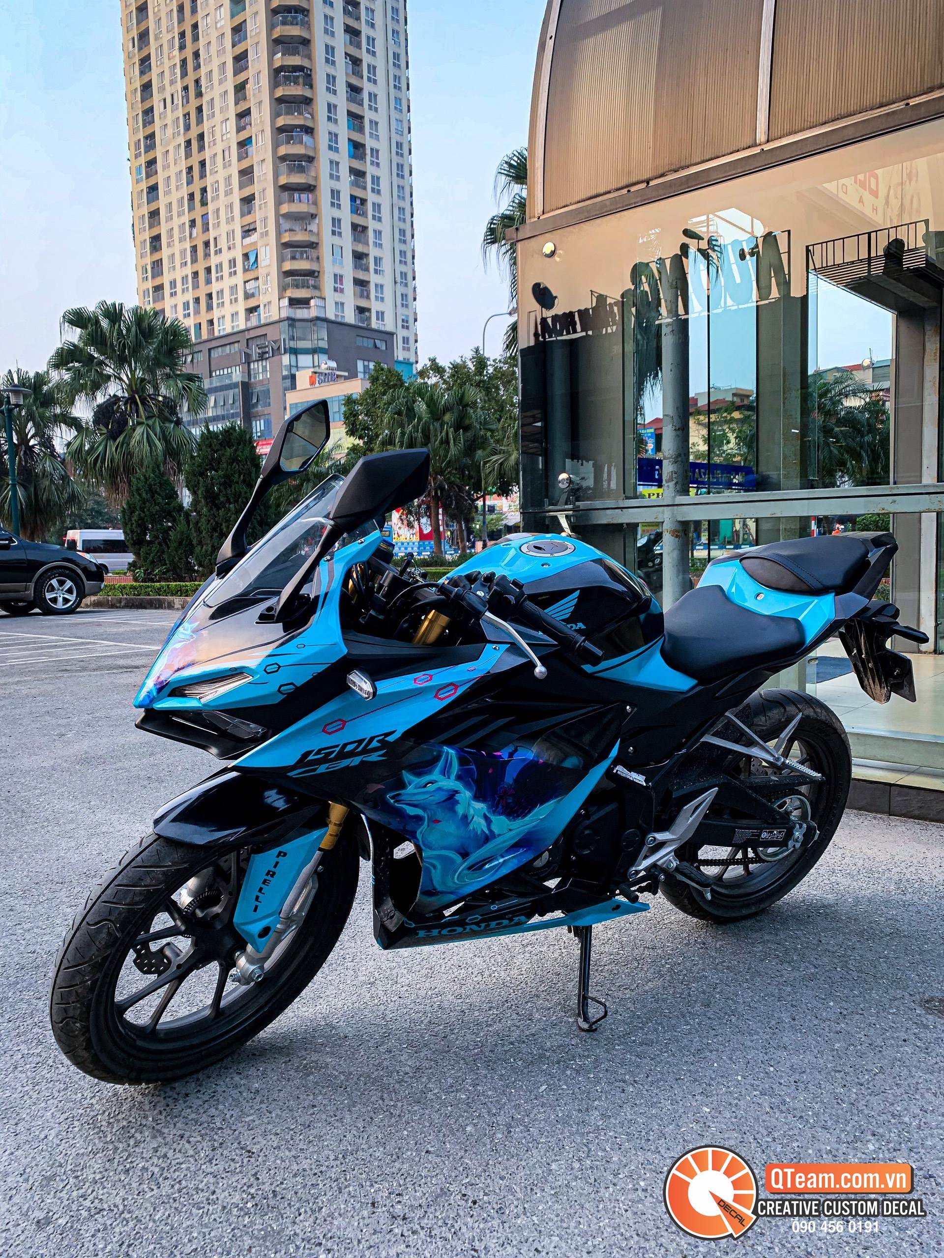 Tem trùm CBR150R candy xanh đen hồ ly